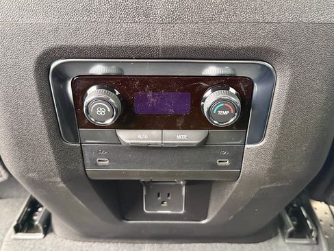 New 2026 Chevrolet Tahoe LS image 18