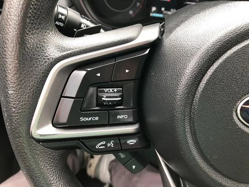 Used 2018 Subaru Impreza 2.0i Premium w/ Eyesight & BSD & Rcta AWD/4WD image 18