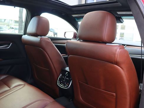 Used 2016 Cadillac XTS Vsport Premium w/ Driver Assist Package image 39