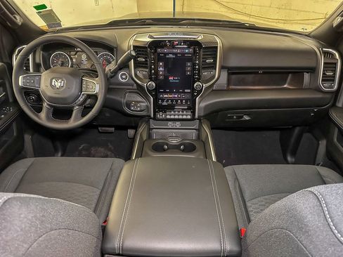 New 2026 RAM 2500 Big Horn AWD/4WD image 25