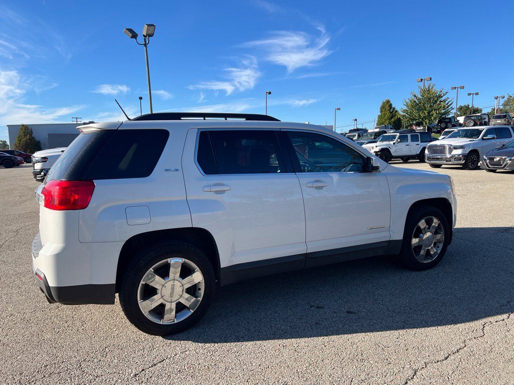 Used 2014 GMC Terrain SLE w/ Convenience Package AWD/4WD image 2