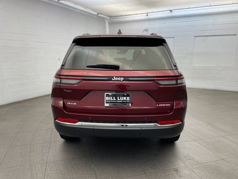New 2025 Jeep Grand Cherokee Laredo image 4