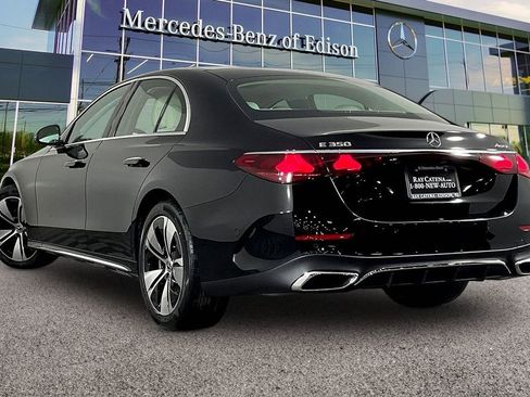 New 2026 Mercedes-Benz E 350 4MATIC Sedan image 3