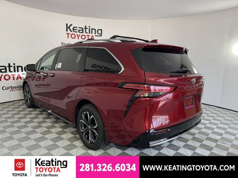 New 2026 Toyota Sienna Platinum AWD/4WD image 10