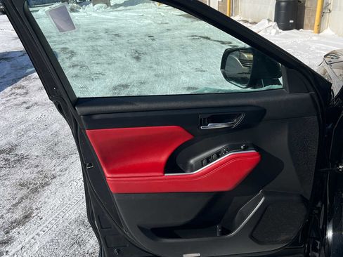 Used 2023 Toyota Highlander XSE image 20