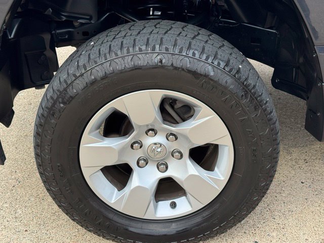 Used 2019 RAM 1500 Big Horn AWD/4WD image 17