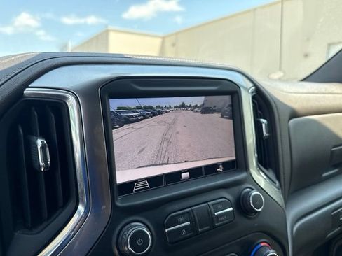 Used 2020 Chevrolet Silverado 1500 LT Trail Boss AWD/4WD image 21