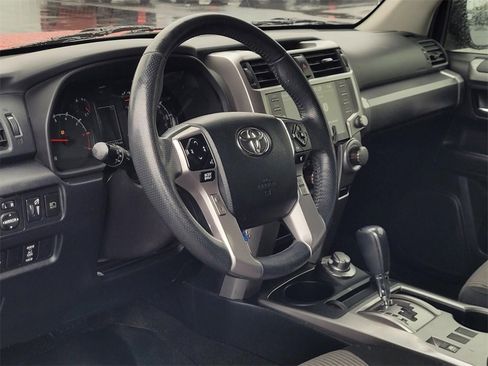 Used 2020 Toyota 4Runner SR5 image 26
