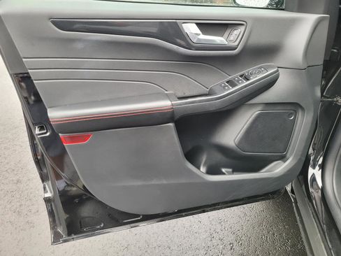 Used 2025 Ford Escape ST-Line image 12