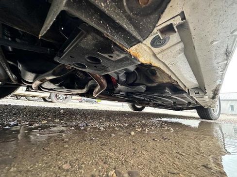 Used 2011 Toyota Prius Two FWD image 17