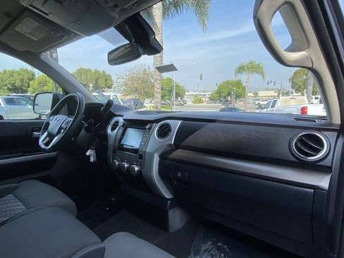 Used 2019 Toyota Tundra SR5 image 28