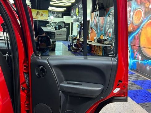 Used 2004 Jeep Liberty Sport w/ PWR Convenience Group image 16