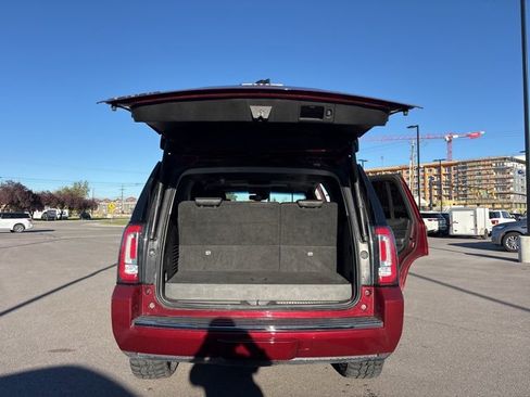 Used 2018 GMC Yukon Denali w/ Denali Ultimate Package image 7