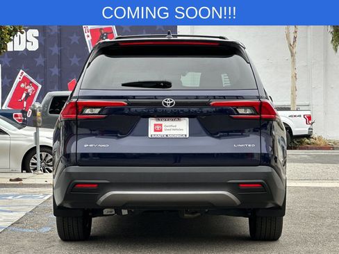 Used 2024 Toyota Grand Highlander AWD Hybrid image 5
