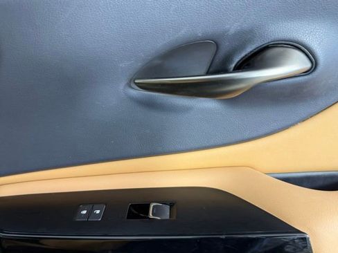 Used 2023 Lexus ES 350 w/ Accessory Package (Z2) FWD image 34