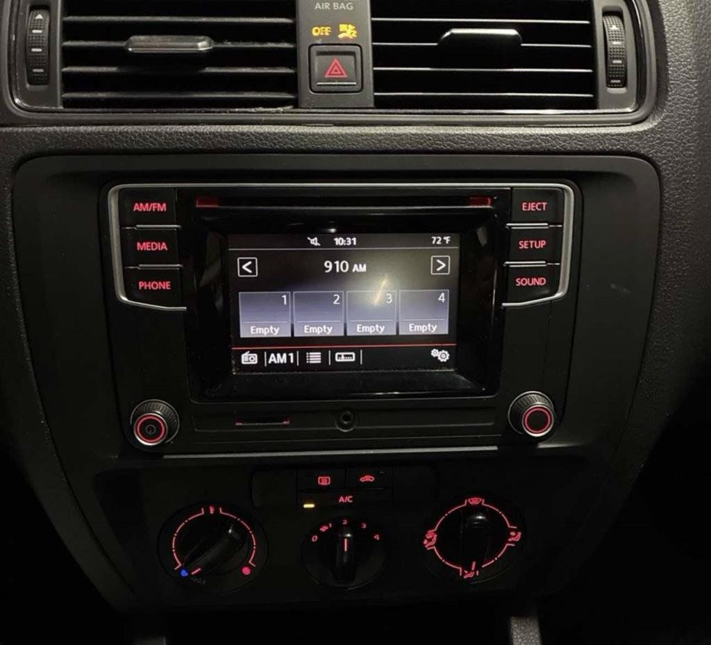Used 2016 Volkswagen Jetta S FWD image 3