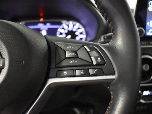 Used 2024 Nissan Sentra SR w/ SR Premium Package FWD image 18