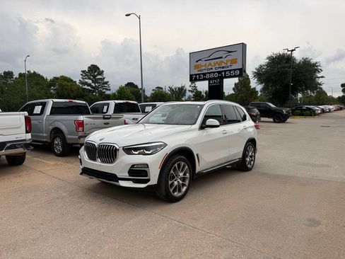 Used 2019 BMW X5 xDrive40i w/ Premium Package AWD/4WD image 2