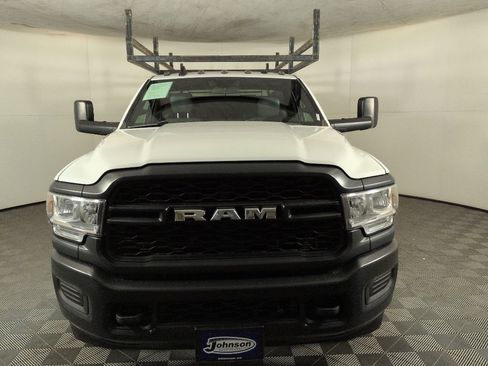 Used 2022 RAM 3500 Tradesman AWD/4WD image 2