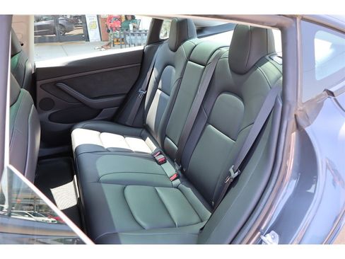 Used 2023 Tesla Model 3 Standard Range RWD image 13