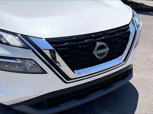 Used 2023 Nissan Rogue SV AWD/4WD image 29