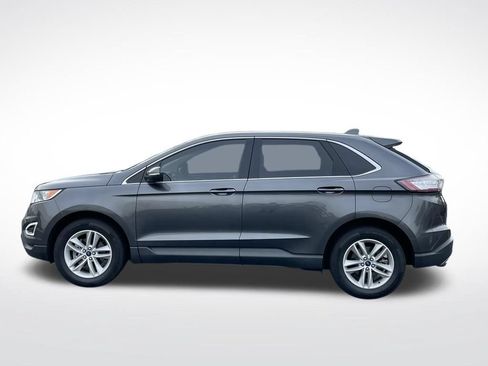 Used 2018 Ford Edge SEL w/ Equipment Group 201A FWD image 2