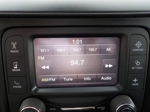 Used 2022 RAM 2500 Tradesman AWD/4WD image 18