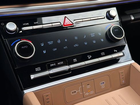 New 2026 Hyundai Santa Fe Calligraphy AWD/4WD image 27