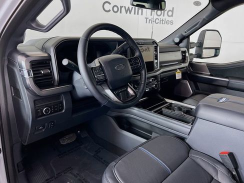 New 2026 Ford F350 Platinum w/ Tremor Off-Road Package image 3