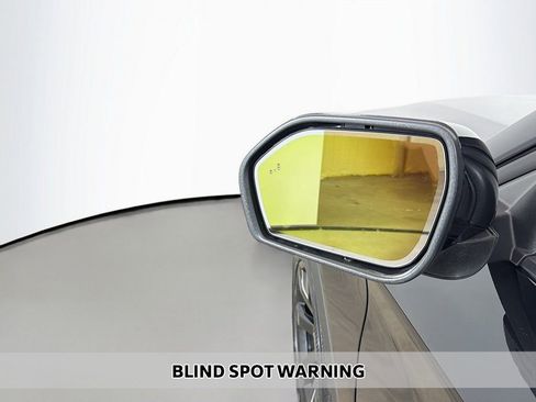 Used 2023 Ford Explorer ST w/ Equipment Group 401A image 8