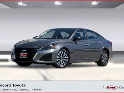 Used 2025 Nissan Altima 2.5 SV