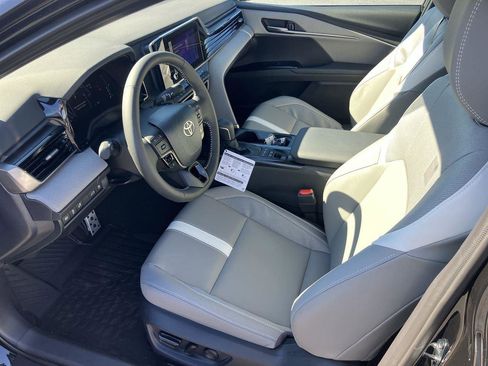 New 2026 Toyota Camry SE image 9
