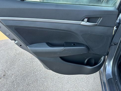 Used 2019 Hyundai Elantra SEL w/ Cargo Package image 16