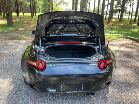 Used 2024 MAZDA MX-5 Miata Grand Touring image 18