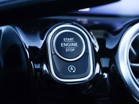 Used 2025 Mercedes-Benz CLA 250 image 16