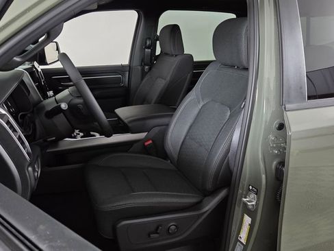 New 2026 RAM 1500 4x4 Crew Cab image 11