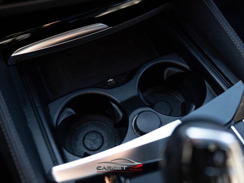 Used 2018 BMW M550i xDrive xDrive w/ Driving Assistance Package image 36