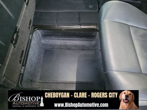 Used 2016 Chrysler Town & Country Touring w/ Driver Convenience Group image 36