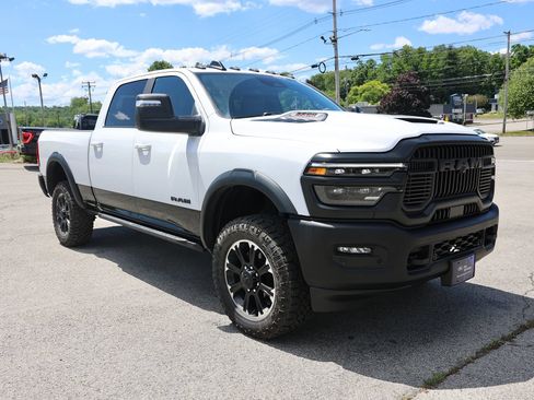 Used 2025 RAM 2500 Rebel w/ Rebel Level 1 Equipment Group AWD/4WD image 1
