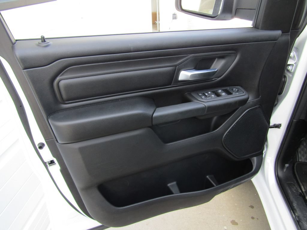 New 2026 RAM 1500 Tradesman AWD/4WD image 18