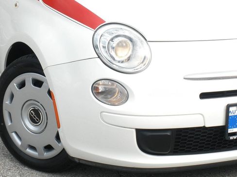 Used 2015 FIAT 500 Pop FWD image 3