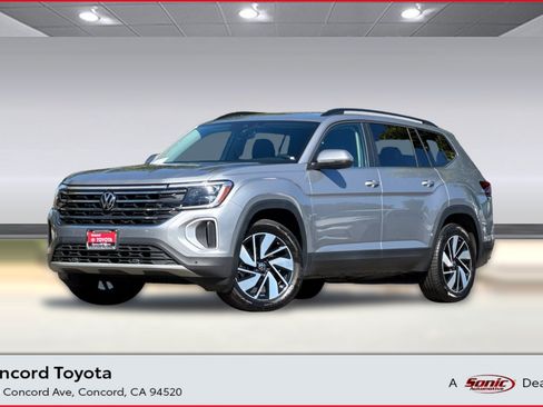 Used 2026 Volkswagen Atlas SE AWD/4WD image 1