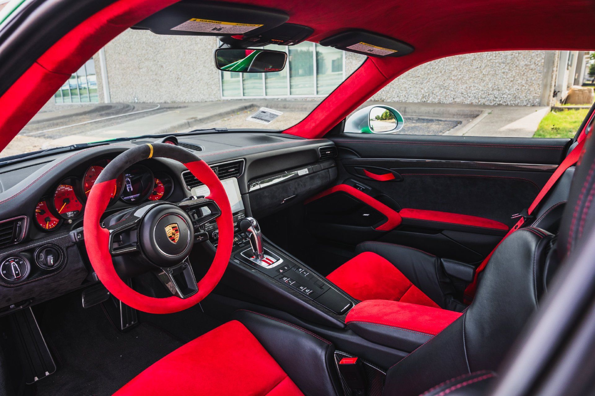 Used 2018 Porsche 911 GT2 RS RWD image 2