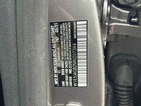 Used 2021 Mercedes-Benz CLA 250 image 30