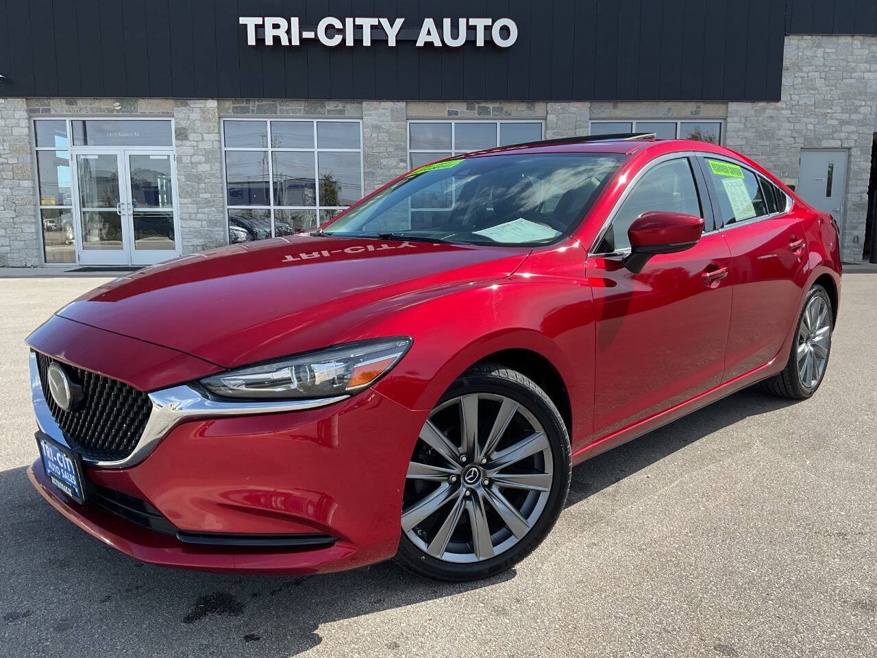 Used 2019 MAZDA MAZDA6 Touring FWD image 1