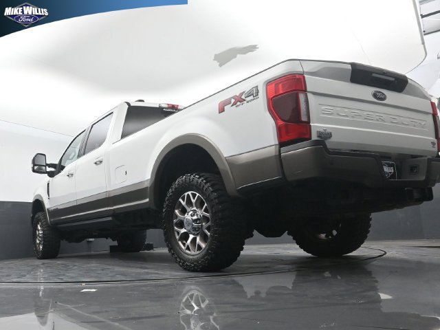 Certified 2022 Ford F350 King Ranch w/ King Ranch Ultimate Package AWD/4WD image 21