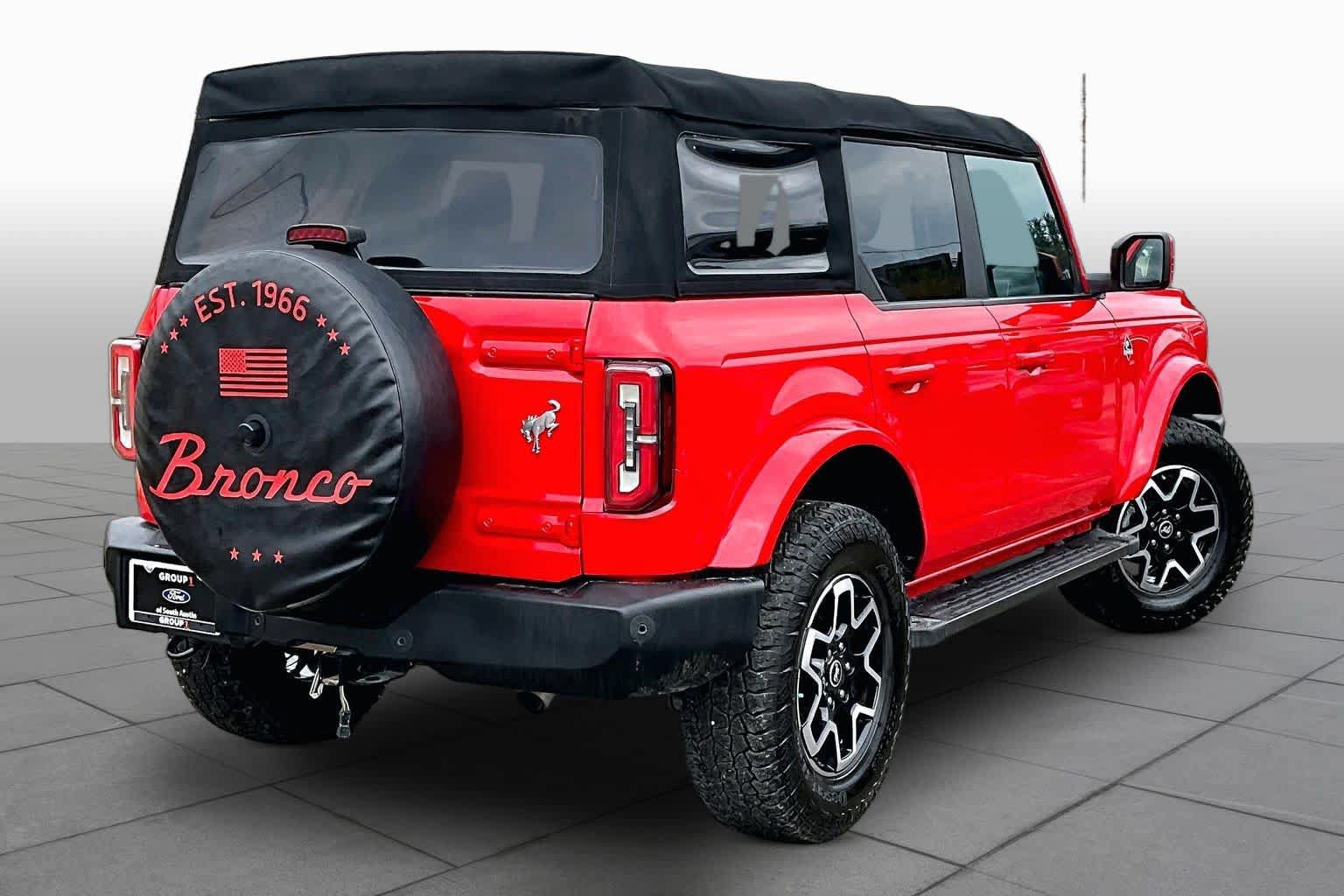 Used 2022 Ford Bronco Outer Banks AWD/4WD image 15