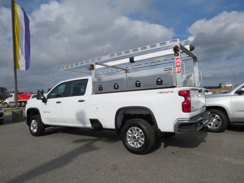 Used 2025 Chevrolet Silverado 2500 W/T w/ WT/CX Safety Package image 7