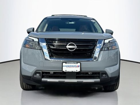 New 2025 Nissan Pathfinder Platinum w/ Cargo Package image 14