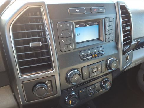 Used 2018 Ford F150 XLT image 14